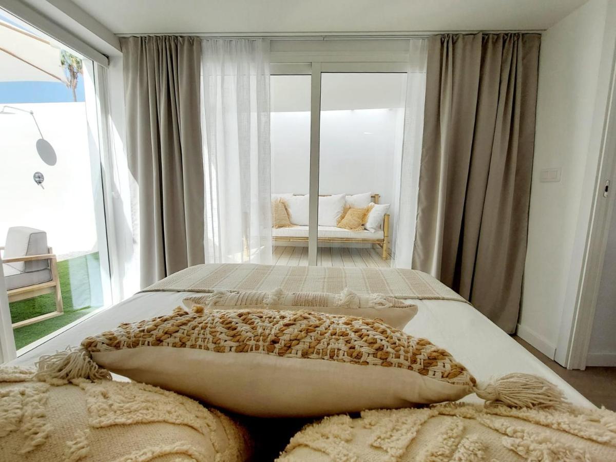 Bungalow De Diseno Hidromasajes Terraza Y Piscina. San Bartolomé Екстериор снимка